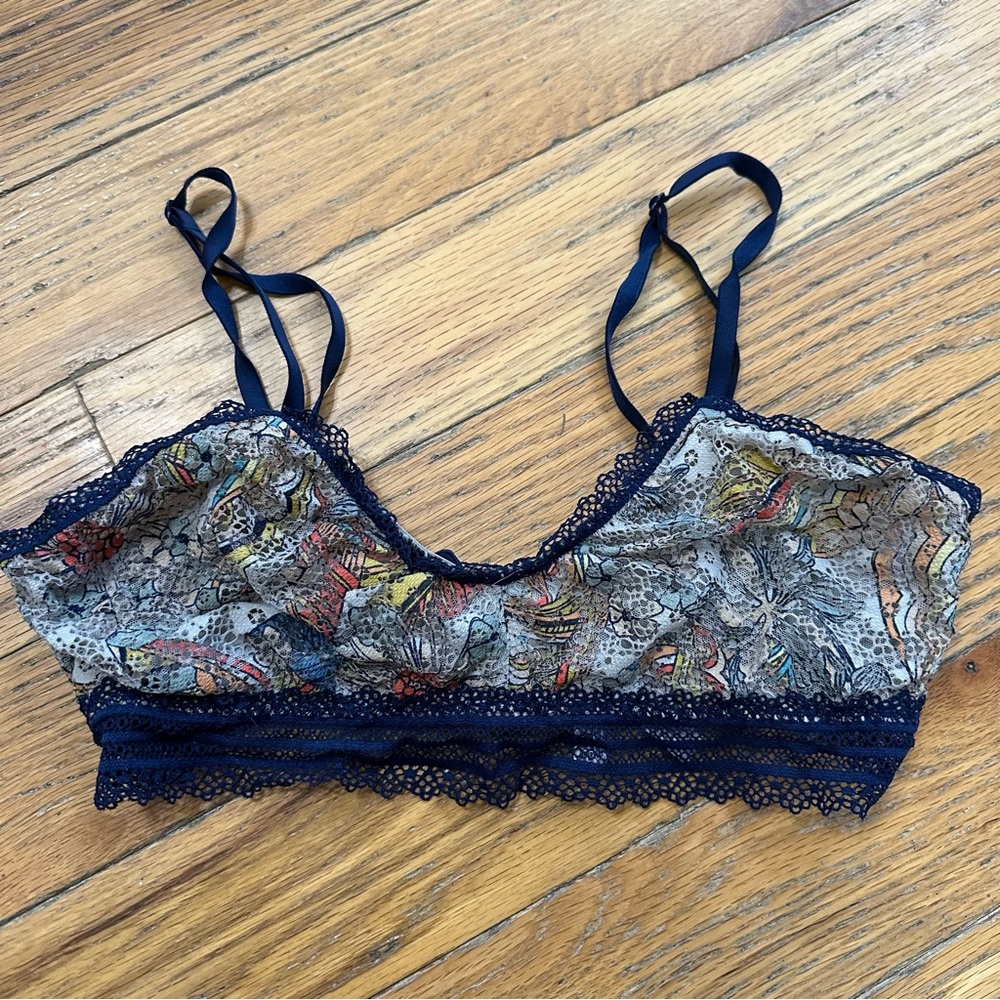 Victoria’s Secret Multicolor Floral Mesh Bralette Size M
